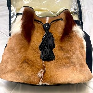 Clever Carriage Company Safari Natural Springbok (bi-product ) black trim